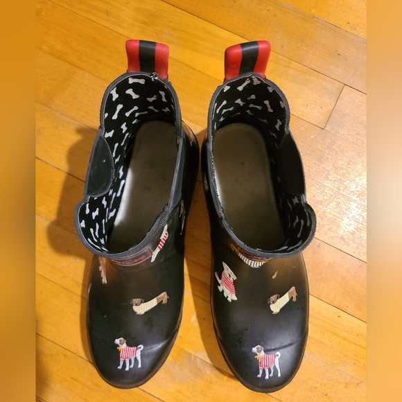 Joules Black and Red Rain & Snow Boots - Picture 2 of 7